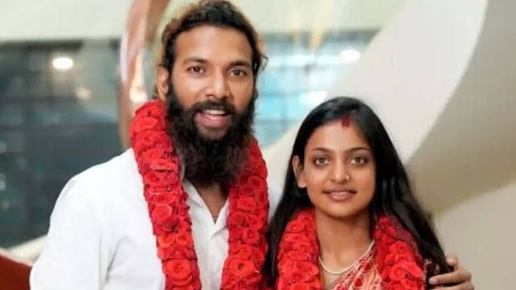 കുംഭമേള വൈറൽ താരം