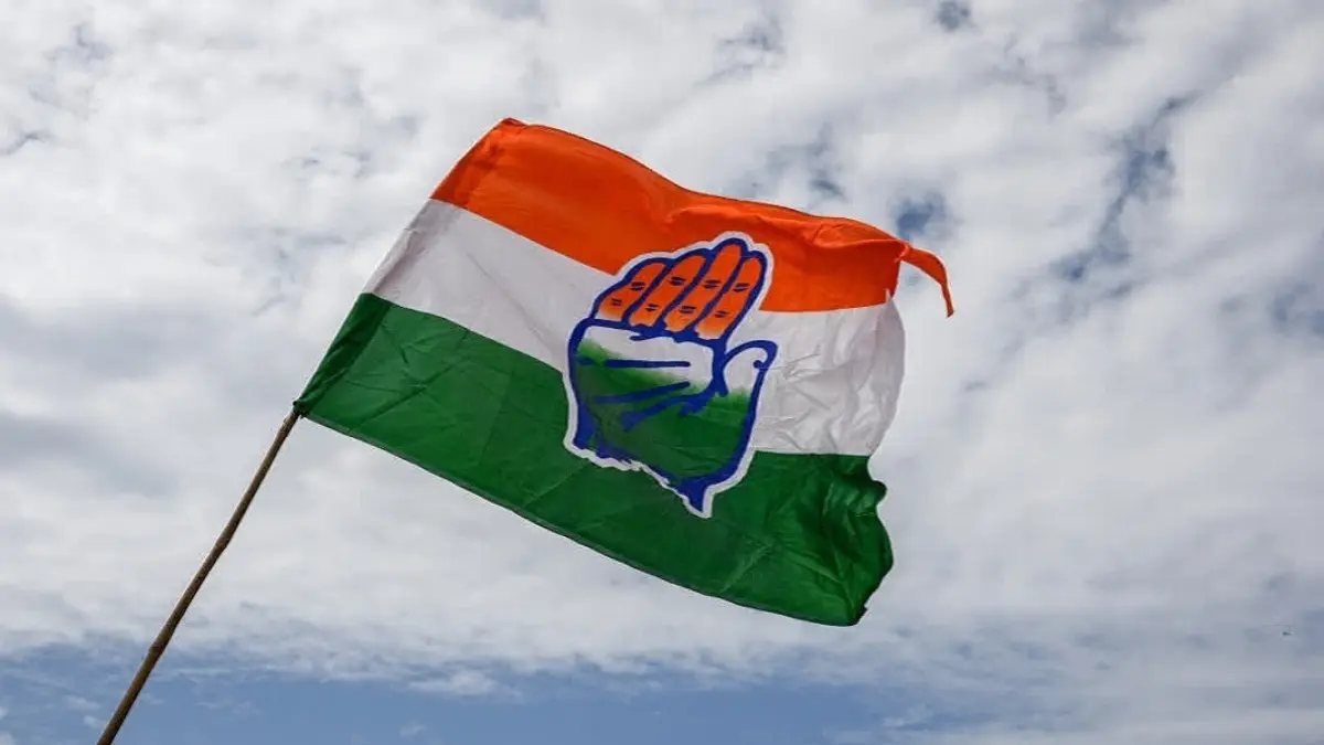 കോൺഗ്രസിൽ മന്ത്രിസഭാ ചർച്ചകൾ വഴിമുട്ടുന്നു, Kerala Congress Cabinet Race 2026, Thiruvanchoor Radhakrishnan Speaker Post, VT Balram Minister Demand, Priyanka Gandhi Wayanad Congress MLA.