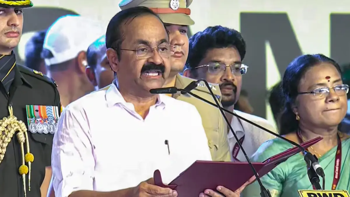 ആഭ്യന്തരം ഇല്ലെങ്കിൽ അധികാര കേന്ദ്രം, CM VD Satheesan Budget 2026, Kerala New Finance Minister, Fuel Price Tax Reduction Kerala, UDF Cabinet Portfolio Allocation.