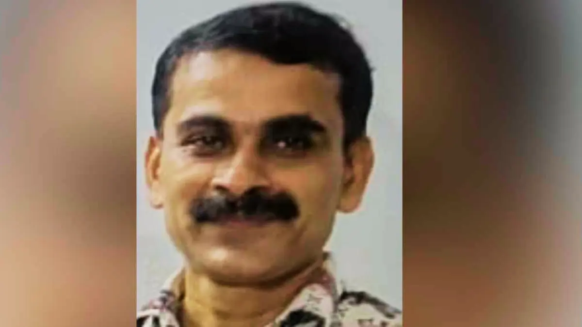 കാലടി മാണിക്യമംഗലത്ത് കോൺഗ്രസ് വാർഡ് പ്രസിഡന്റ്, സജി കൊല്ലംകുടി കാലടി മോഷണം, കൊച്ചി കോൺഗ്രസ് നേതാവ് അറസ്റ്റിൽ, കാലടി പോലീസ് മോഷണക്കേസ്, എറണാകുളം വാർത്തകൾ മലയാളം