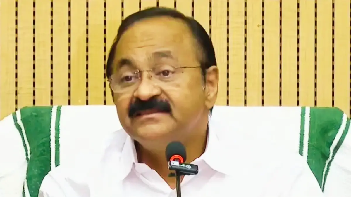 വി ഡി സതീശൻ വിവാദ പരാമർശം, കേരള രാഷ്ട്രീയം, തിരുവനന്തപുരം വാർത്തകൾ, കെഎസ്ആർടിസി പ്രിയദർശിനി, പ്രതിപക്ഷ നേതാവ്