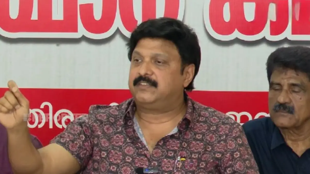 കെഎസ്ആർടിസി ബസ് വിവാദം, കെ ബി ഗണേഷ് കുമാർ, ഗതാഗത വകുപ്പ് അഴിമതി ആരോപണം, കെഎസ്ആർടിസി ടെൻഡർ, കേരള രാഷ്ട്രീയ വാർത്തകൾ