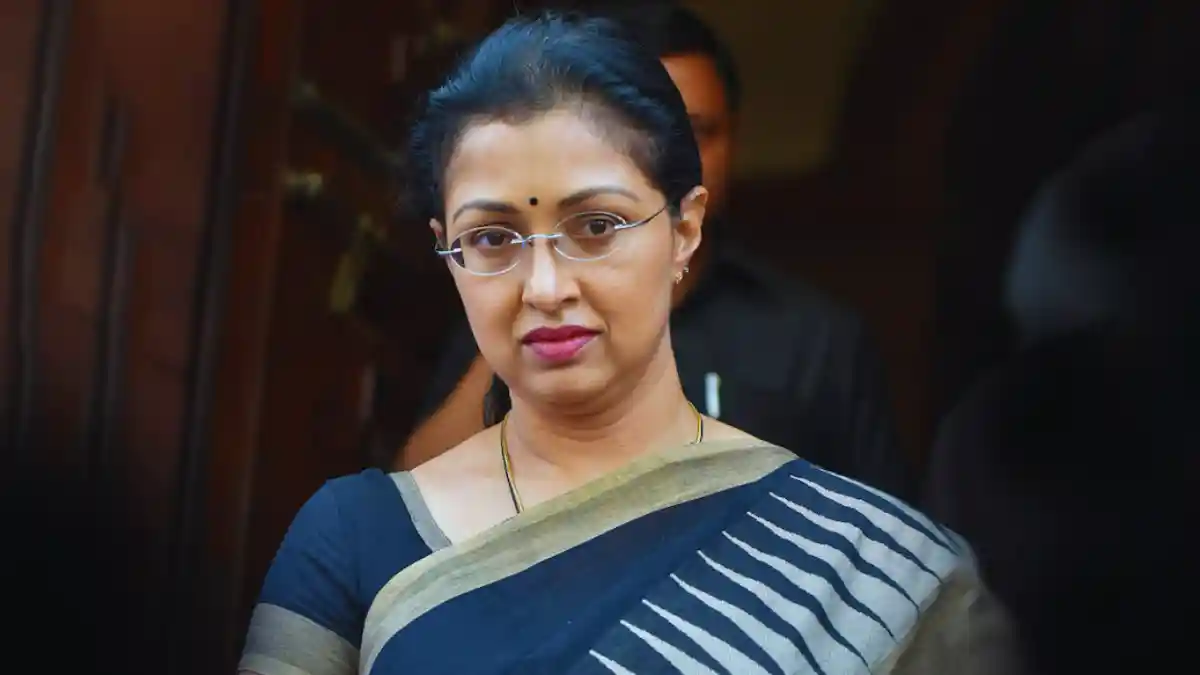 നടിയും രാഷ്ട്രീയ പ്രവർത്തകയുമായ ഗൗതമിയുടെ 25 കോടി രൂപയുടെ വസ്തു തട്ടിയെടുത്ത കേസിൽ സിനിമാ നിർമ്മാതാവ് അഴകപ്പനെതിരെ എൻഫോഴ്‌സ്‌മെന്റ് ഡയറക്ടറേറ്റ് (ഇ.ഡി) റെയ്ഡ് നടത്തുന്ന ദൃശ്യങ്ങൾ.