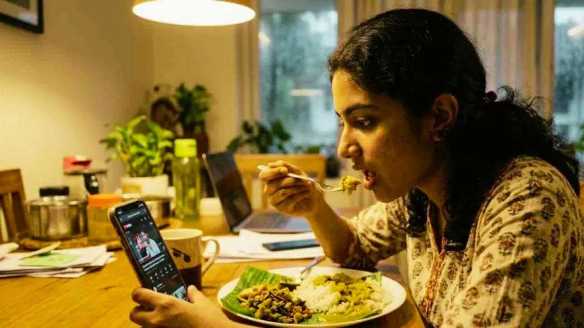 നീല വെളിച്ചം ദഹനപ്രക്രിയയെ ദോഷകരമായി ബാധിക്കുമെന്ന് പുതിയ പഠനങ്ങൾ മുന്നറിയിപ്പ് നൽകുന്നു.