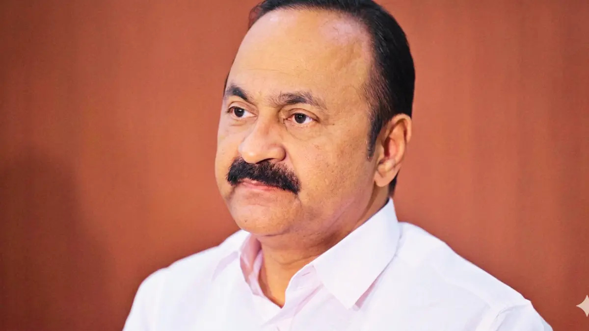 ഐഎൻടിയുസി സംസ്ഥാന സമ്മേളനം മുഖ്യമന്ത്രിയുടെ അഭാവത്തിലും വി.ഡി. സതീശന്റെ പിന്മാറ്റത്തിലും വിവാദമാകുന്നു.