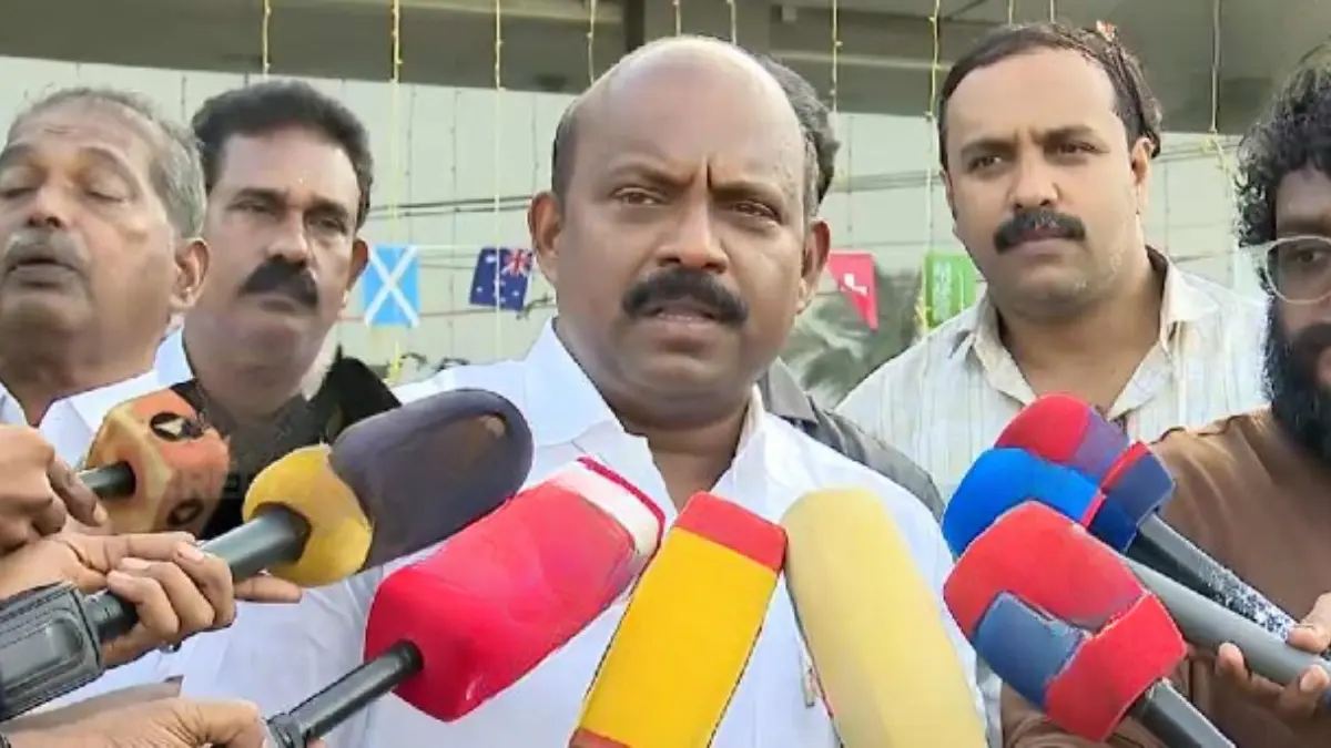 സന്തുലിതമായ മദ്യനയം ജനങ്ങളുടെ അഭിപ്രായങ്ങൾ കേട്ട് യുഡിഎഫ് സർക്കാർ നടപ്പിലാക്കുമെന്ന് എക്സൈസ് മന്ത്രി എം ലിജു.
