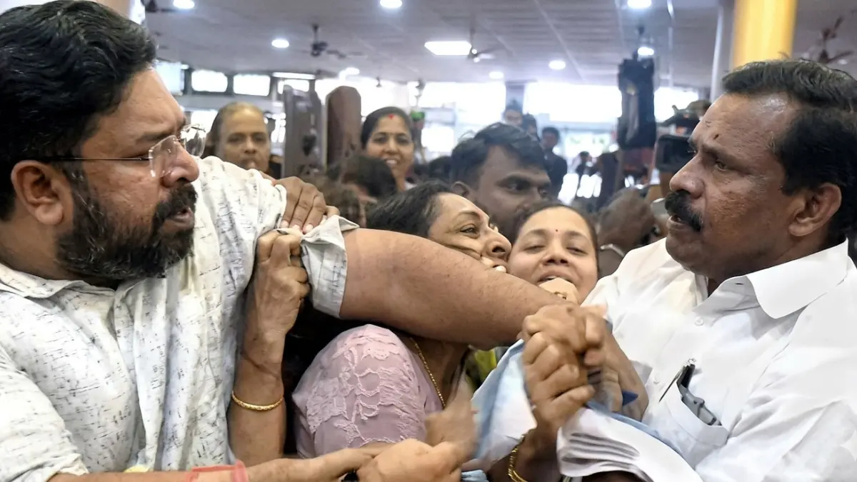 തിരുവനന്തപുരം കോർപറേഷനിൽ സംഘർഷം