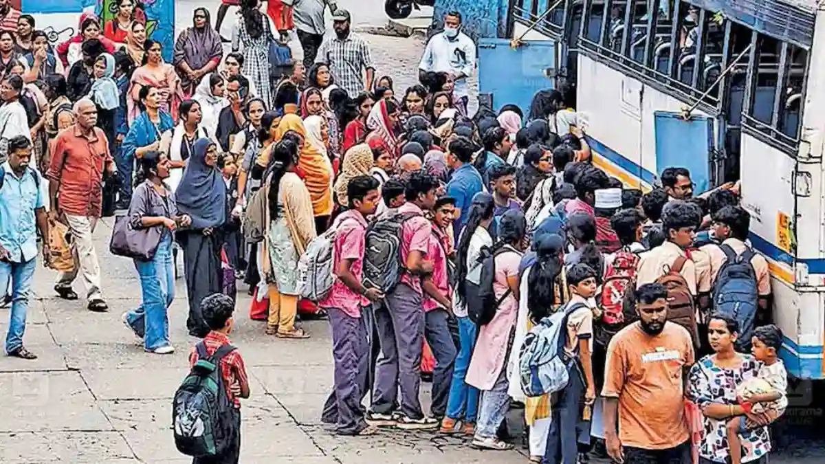 വയനാട്ടിൽ സ്വകാര്യ ബസുകൾ