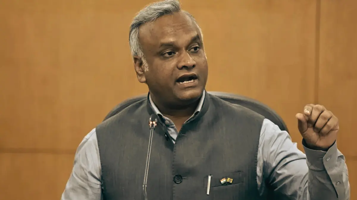 കർണാടകയിൽ ആർഎസ്എസിനെതിരെ കർശന, പ്രിയങ്ക് ഖാർഗെ ആഭ്യന്തര മന്ത്രി, ആർഎസ്എസ് രജിസ്ട്രേഷൻ കർണാടക, കർണാടക ബിജെപി പ്രതിഷേധം, ദേശീയ രാഷ്ട്രീയ വാർത്തകൾ 2026