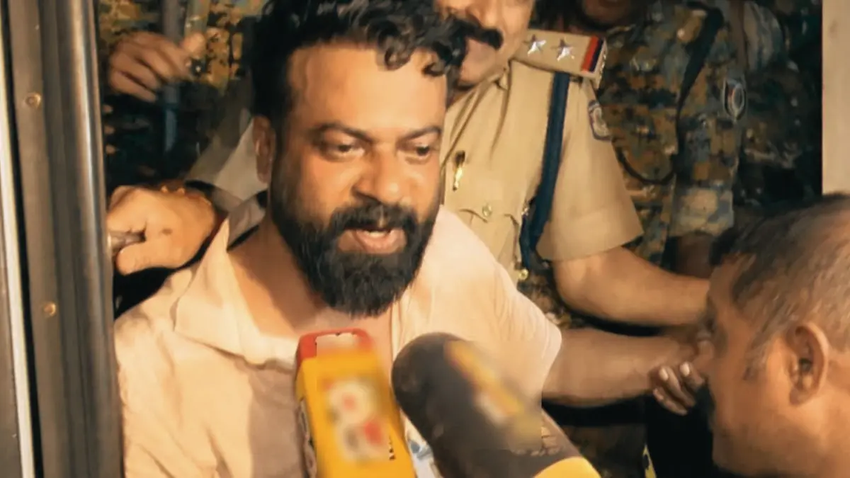 വധശ്രമക്കേസ് പ്രതിയായ ബിജെപി, വട്ടിയൂർക്കാവ് വെടിവെപ്പ്, കൗൺസിലർ സുഗതൻ അറസ്റ്റ്, തിരുവനന്തപുരം വാർത്തകൾ, കേരള പോലീസ് റെയ്ഡ്