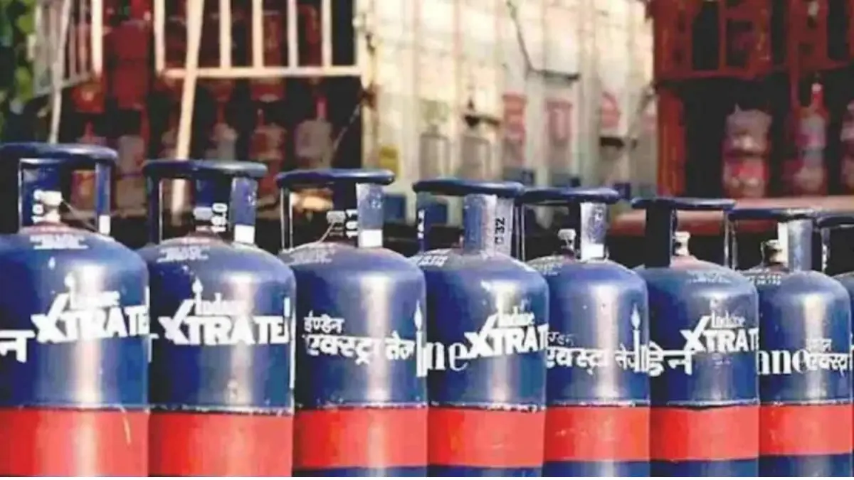 വാണിജ്യ സിലിണ്ടർ വില കുറച്ചു.