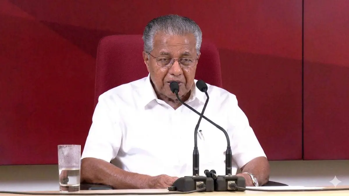 ധനബിൽ പാസാക്കിയത് ചട്ടങ്ങൾ കാറ്റിൽപ്പറത്തിക്കൊണ്ടാണെന്നും, സർക്കാർ കോർപ്പറേറ്റുകൾക്ക് കുടപിടിക്കുകയാണെന്നും പ്രതിപക്ഷ നേതാവ് പിണറായി വിജയൻ ആരോപിച്ചു.
