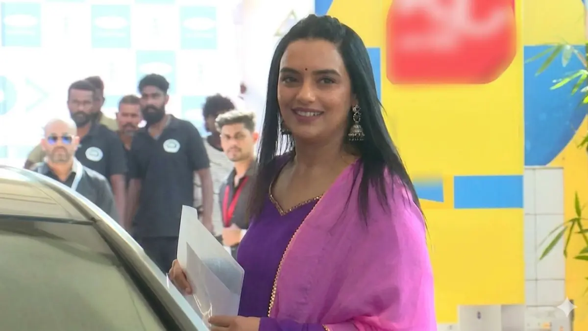 ശ്വേത മേനോൻ രാജിവെച്ചില്ല.