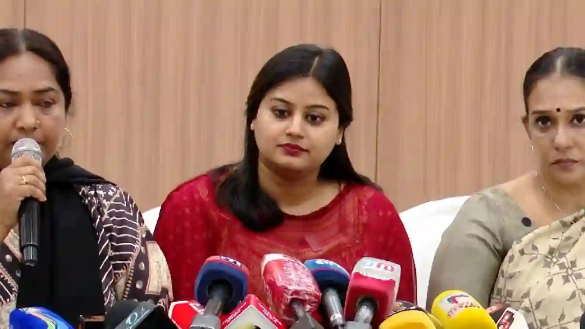 എഎംഎംഎ സംഘടനയിലെ വിവാദങ്ങൾ