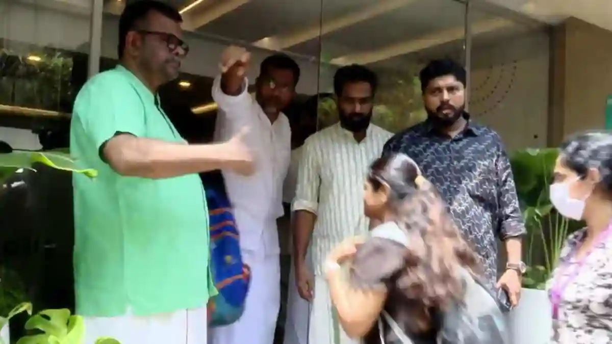 കോറോ ഹെൽത്ത് കൂട്ടപ്പിരിച്ചുവിടൽ