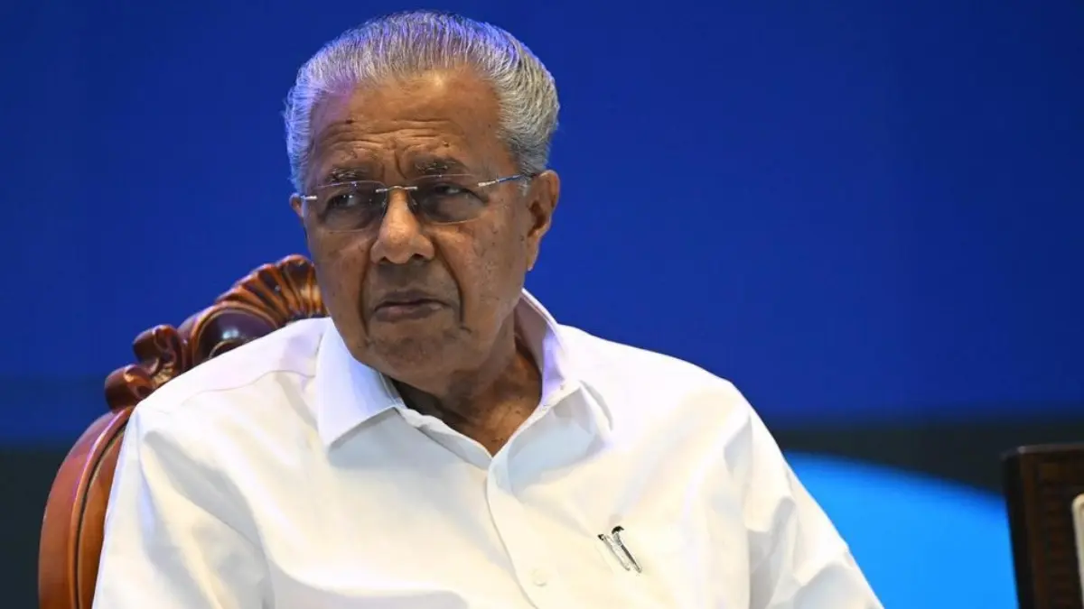 പ്രതിപക്ഷ നേതാവ് പിണറായി വിജയൻ